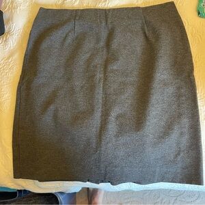 J. Jill • Gray Ponte Skirt